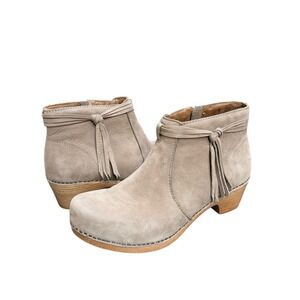 Dansko Womens Maria Tasseled Boots Clogs Taupe Leather Milled Nubuck US 8.5/9